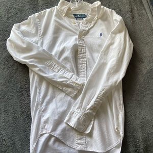 Classic fit polo dress shirt